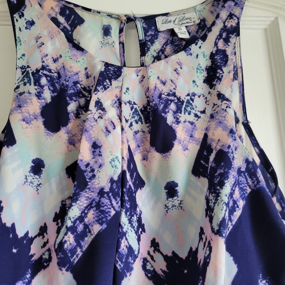 Cute, abstract print a line sheath dress - Picture 2 of 2